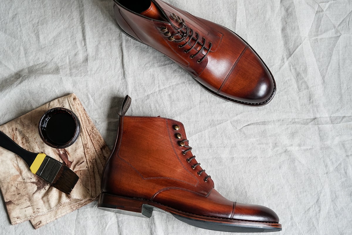 What does it mean to be a master bootmaker?